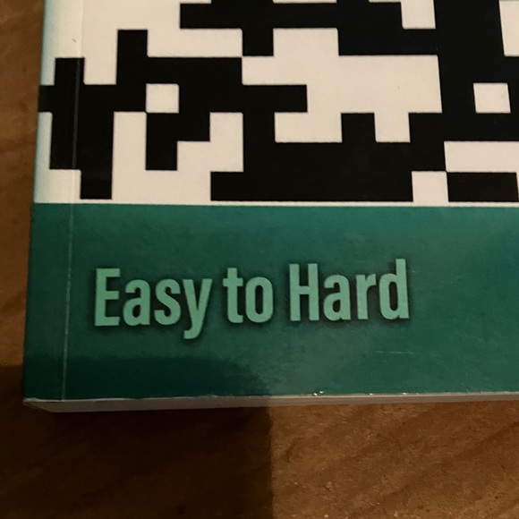 The gauntlet of griddlers Book 3 - easy to hard - softcover 99 Puzzle Book - Picture 13 of 14